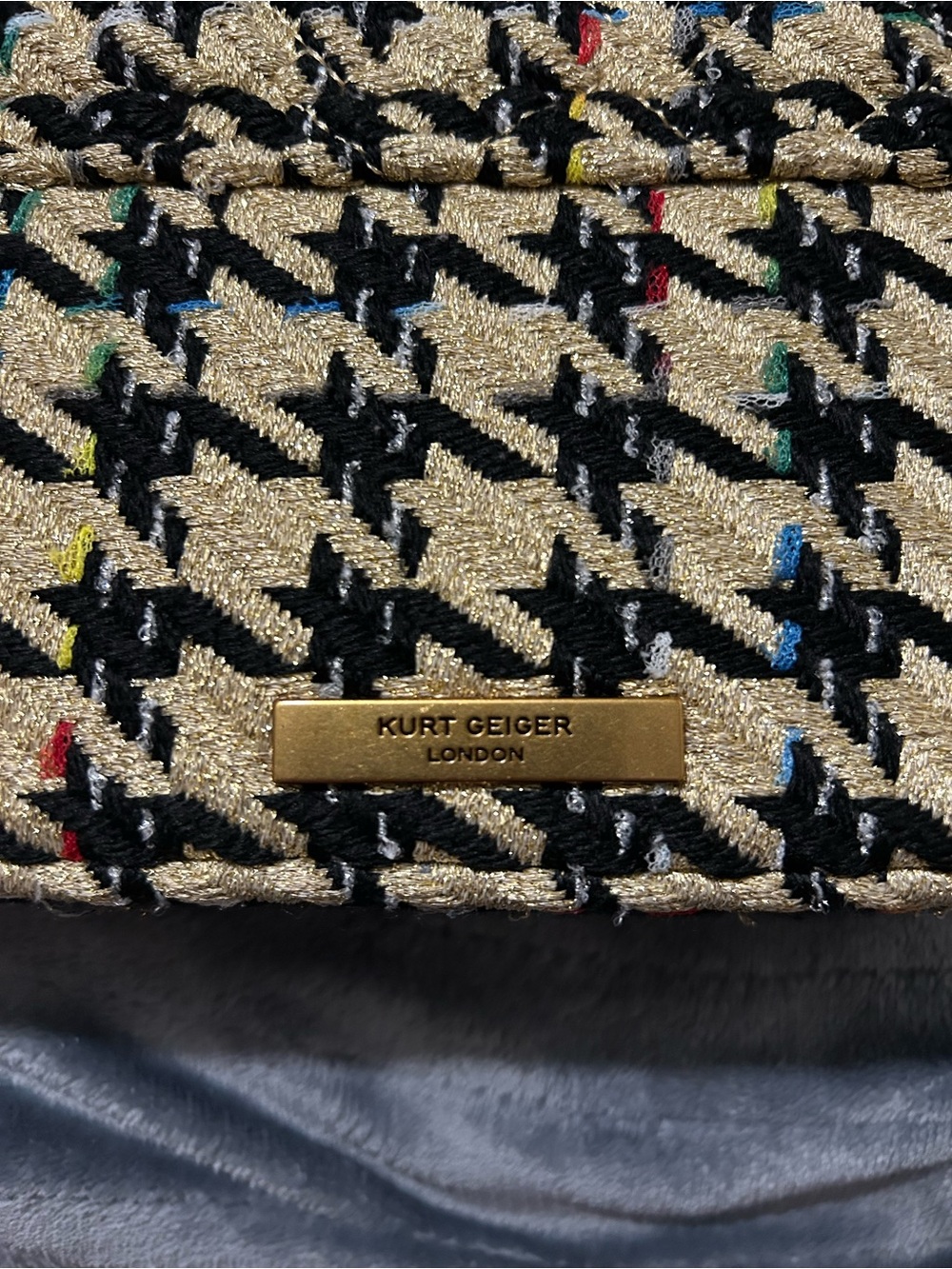 Kurt Geiger Gold & Black Tweed Chain Shoulder Bag - Picture 7 of 7